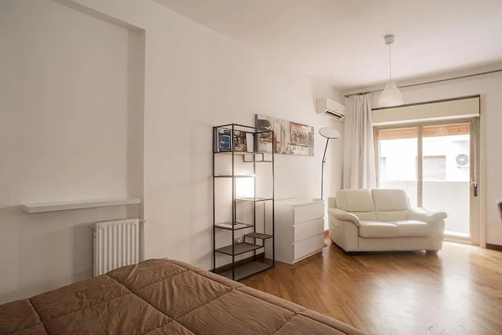 New Stabile Apt Balcony Central Apartment Palermo